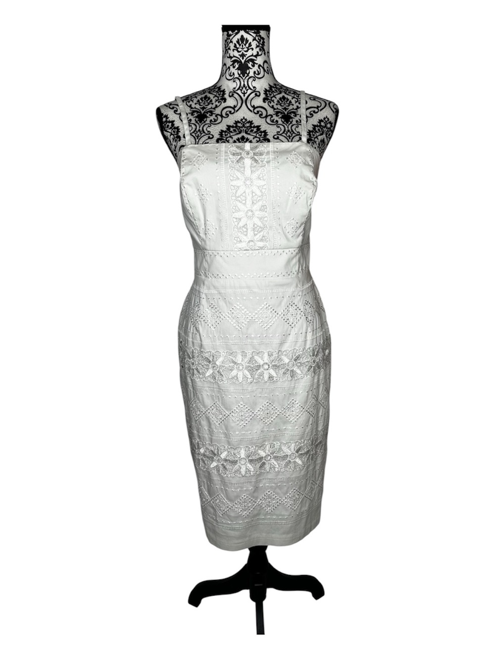 White House Black Market White Embroidered Strapless Dress Size 12